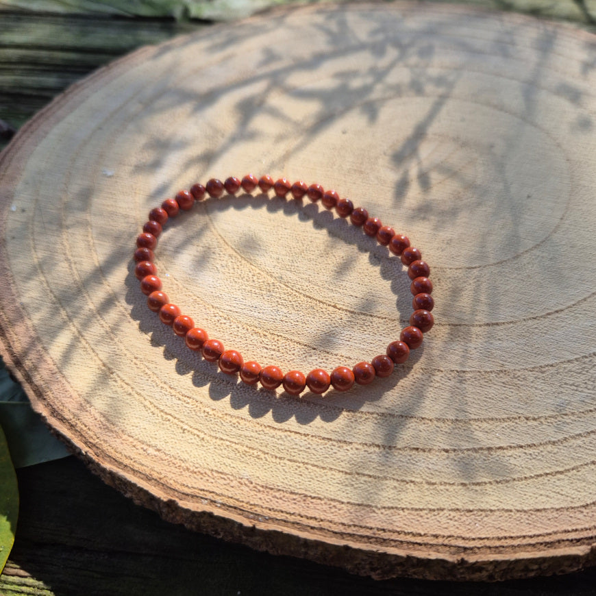 Bracelet en perles de 4 mm en jaspe rouge naturel d’Afrique du Sud, pierre de force, d’ancrage et de vitalité