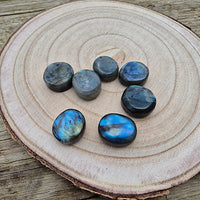 Petit Galet en Labradorite Bleue de Madagascar