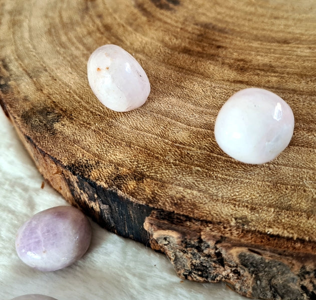 pierre kunzite boutique de lithotherapie