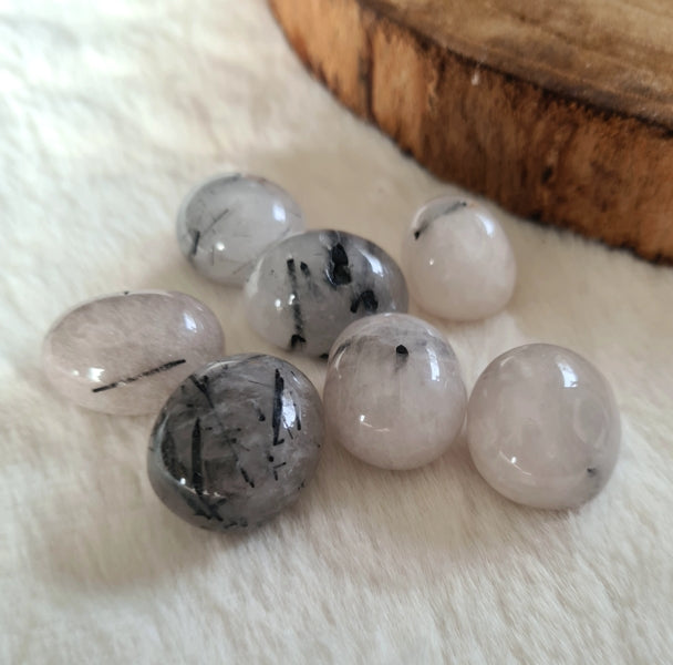 boutique de mineraux pierre roulée quarte tourmaline