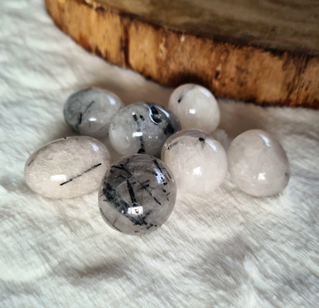 boutique de mineraux pierre roulée quarte tourmaline