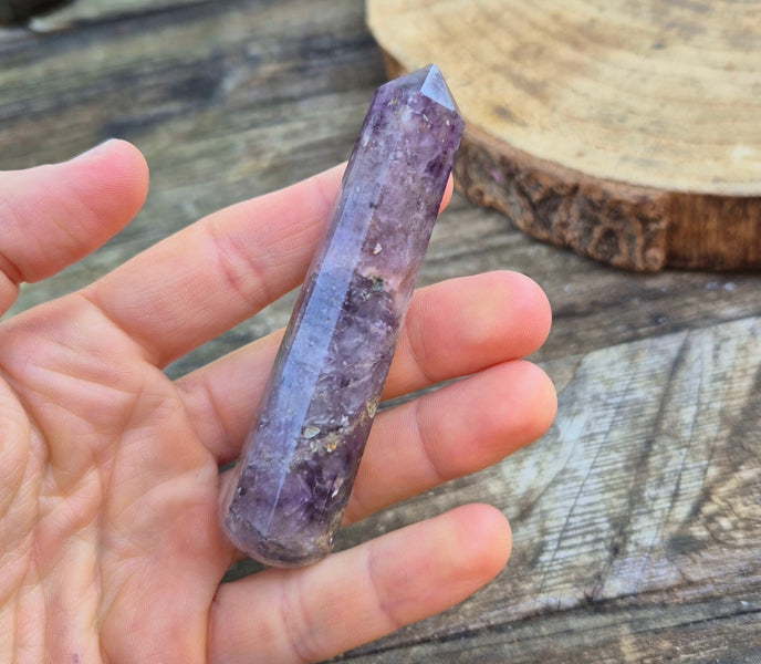 poine de massage en améthyste