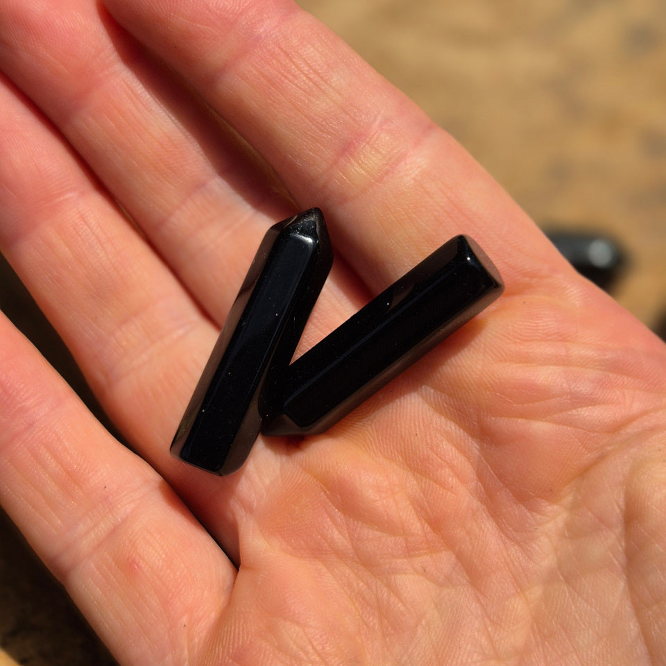 Pointe en Obsidienne Noire du Mexique