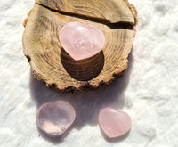 galet coeur en quartz rose