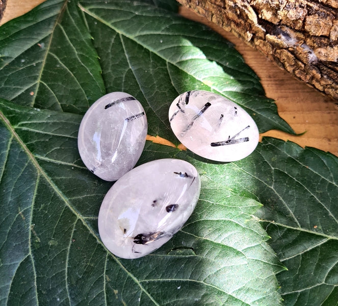 pierre roulée quartz tourmaline