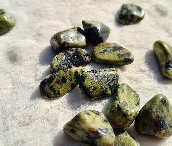 pierre roulée serpentine qualité a