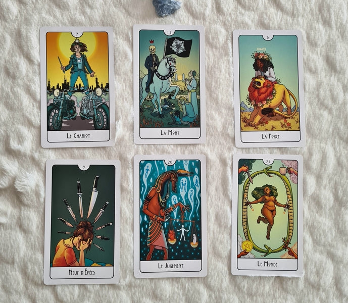 this might hurt tarot: édition française