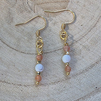 Ainé - Boucle d'Oreille en Howlite et Pierre de Soleil