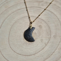 Collier Lune en Quartz Bleu de Madagascar