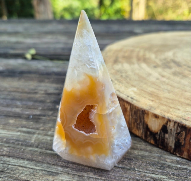 boutique de mineraux prisme d'agate cristallisée