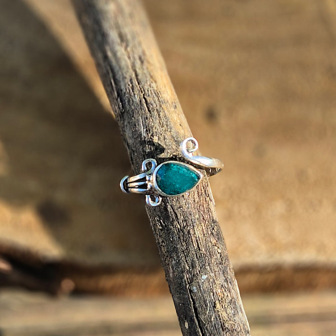 Bague Réglable en Argent 925 et Pierre Naturelle Emeraude