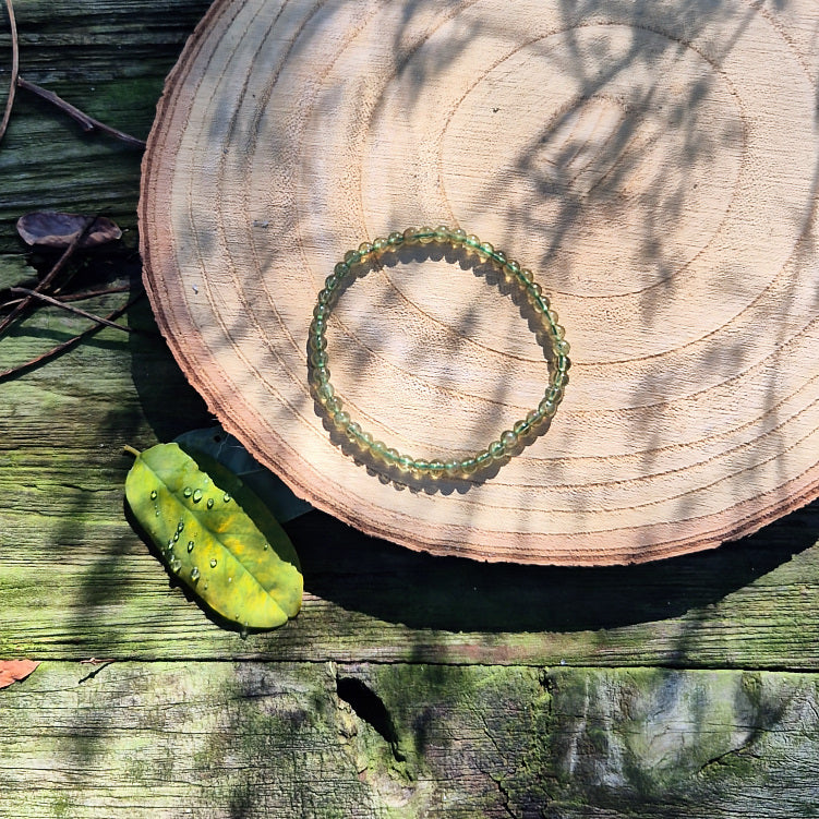 Bracelet en perles de 4 mm en apatite verte naturelle de Madagascar, pierre de régénération, d’harmonie et de vitalité
