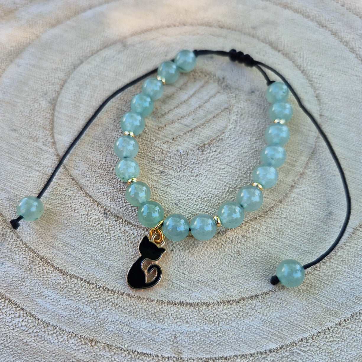 Bracelet en Aventurine verte, fermeture macramé réglable, pierre d’équilibre et de confiance, adaptable du poignet enfant à adulte.