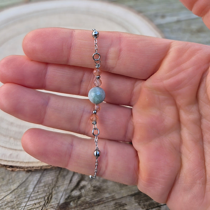 Bracelet Création en Jade de Birmani et 4 perles Pierre de Soleil