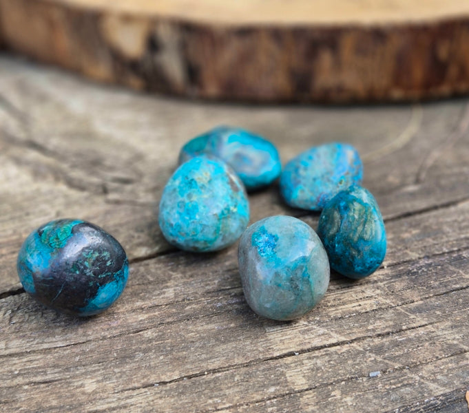 Pierre Roulée Chrysocolle Shattuckite de Namibie