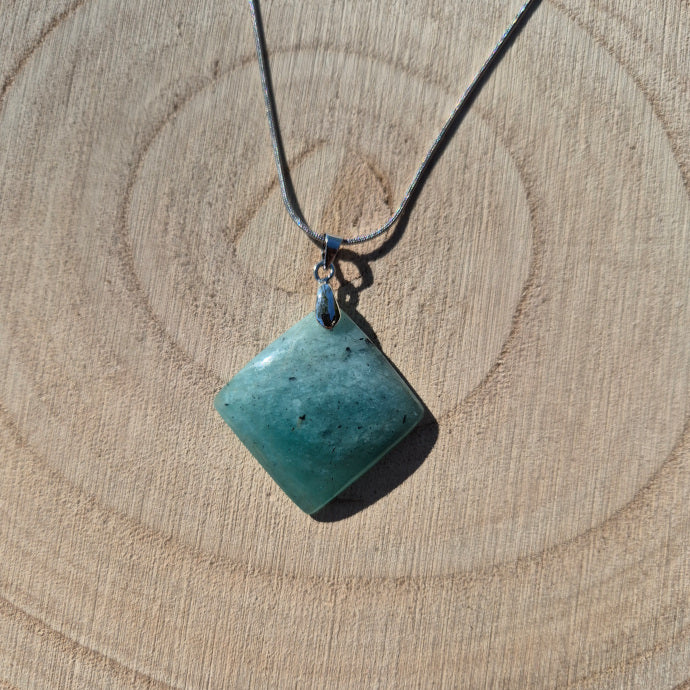 Collier Carré Amazonite de Madagascar