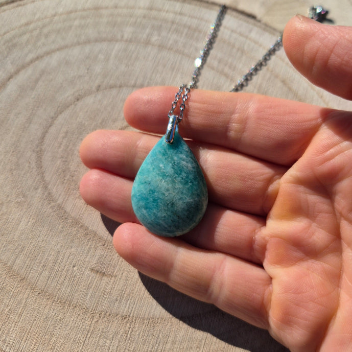 Collier Goutte Amazonite de Madagascar Chaine couleur Argent
