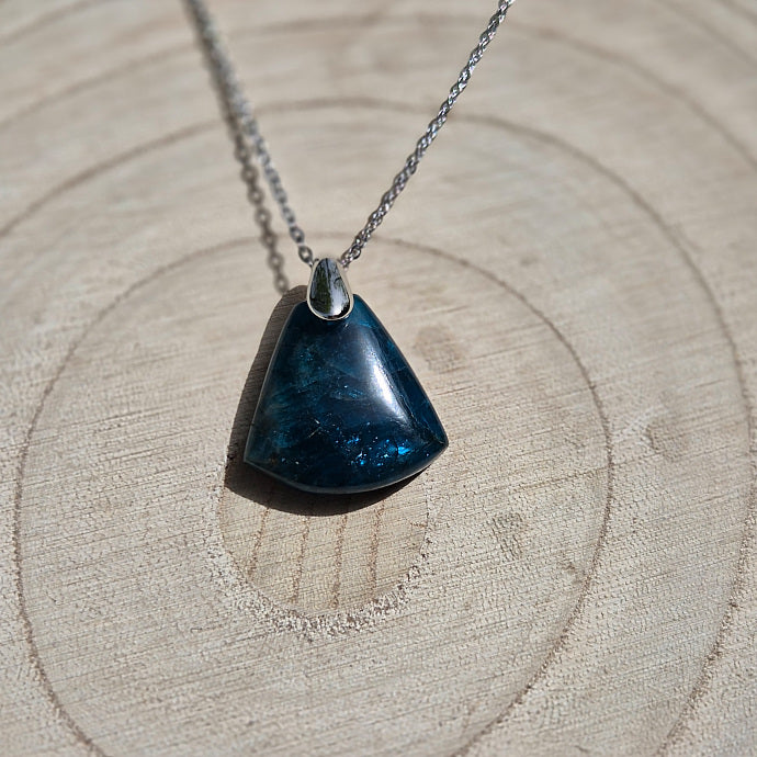 Collier Apatite Bleue de Madagascar Design