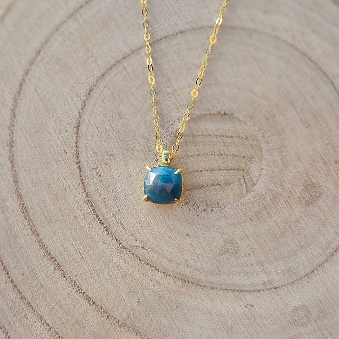 Collier Argent 925 Doré Pierre Apatite Bleue