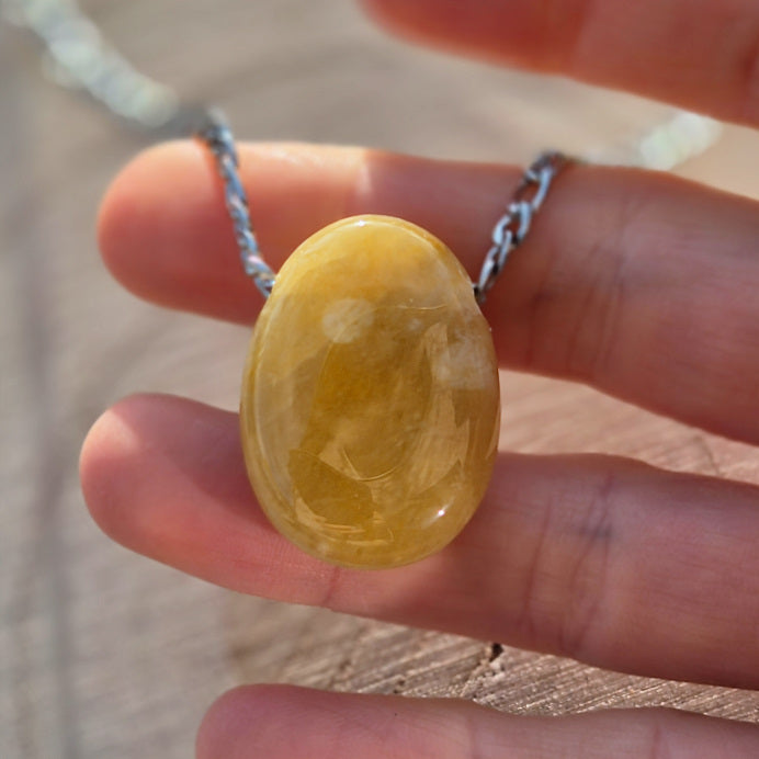 Collier Pierre Percée en Aventurine Jaune A