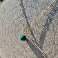 Collier Perle de Malachite 12mm chaine en acier inoxydable couleur Or