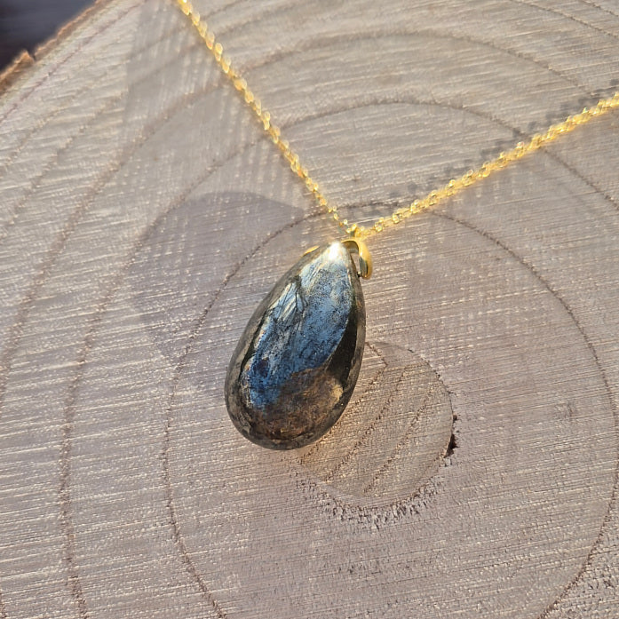 Collier Goutte Sautoir pierre de Pyrite du Pérou