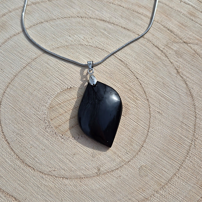 Collier en Tourmaline Noire de Madagascar
