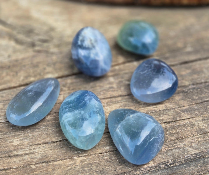Pierre roulée Fluorite bleue-Verte de Chine Qualité AA