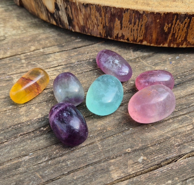 Pierre roulée Fluorite Multicolore de Chine Qualité A+