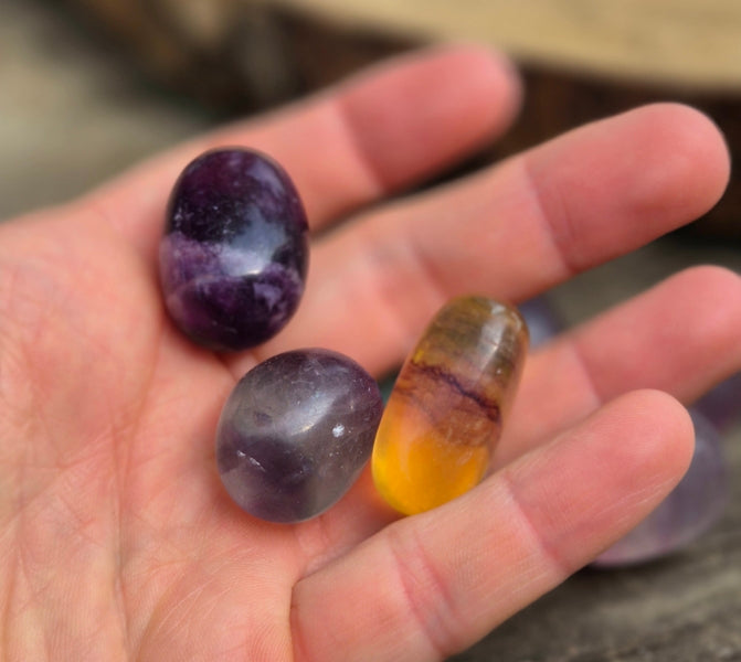 Pierre roulée Fluorite Multicolore de Chine Qualité A+