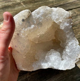 géode de quartz blanc