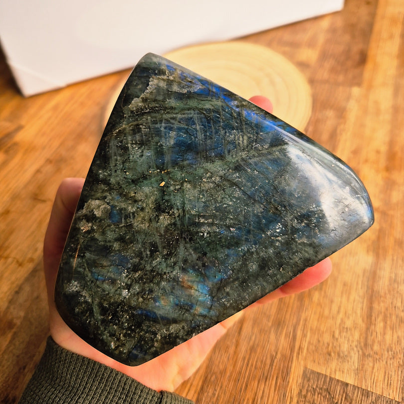 Pièce à poser en labradorite naturelle de Madagascar avec irisations, pierre de protection de 1100 à 1300 g