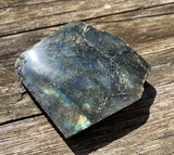 labradorite une face polie