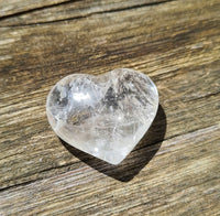 boutique de mineraux coeur en cristal de roche