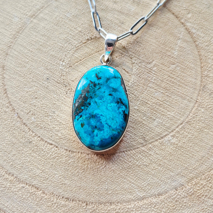 Collier en chrysocolle serti d’argent – pendentif 3 cm sur chaîne acier inoxydable, pièce d’exception bleu-vert