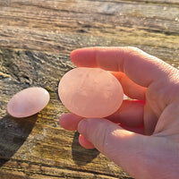 Galet Quartz Rose du Brésil 4.5cm AA