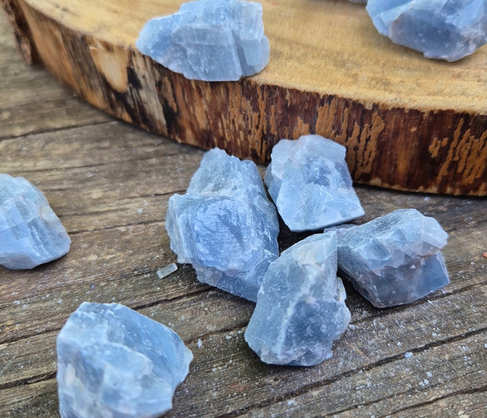 Pierre Brute Calcite Bleue T.02 Qualité A
