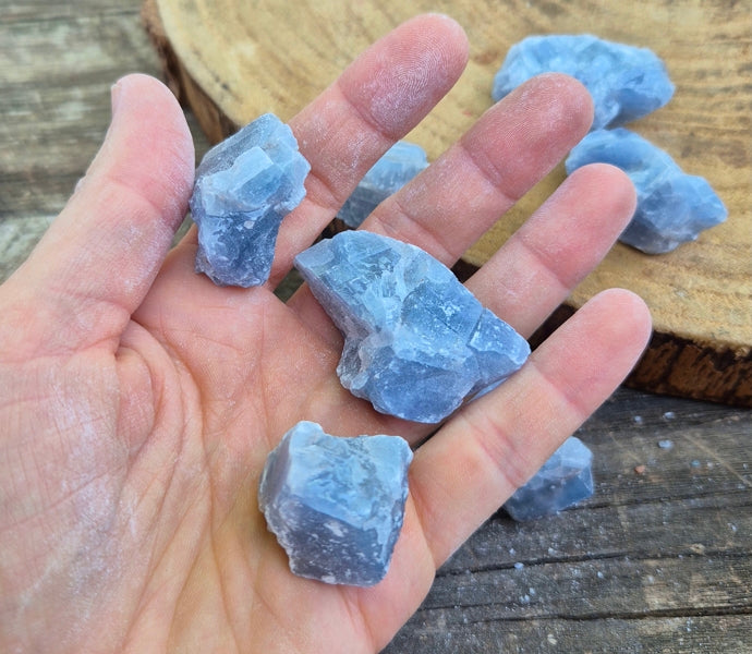 Pierre Brute Calcite Bleue T.02 Qualité A