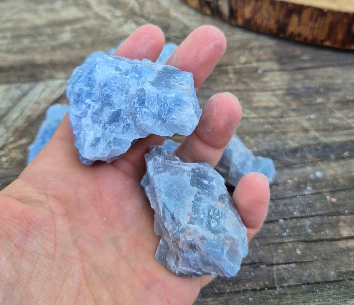 Pierre Brute Calcite Bleue T.01 Qualité A