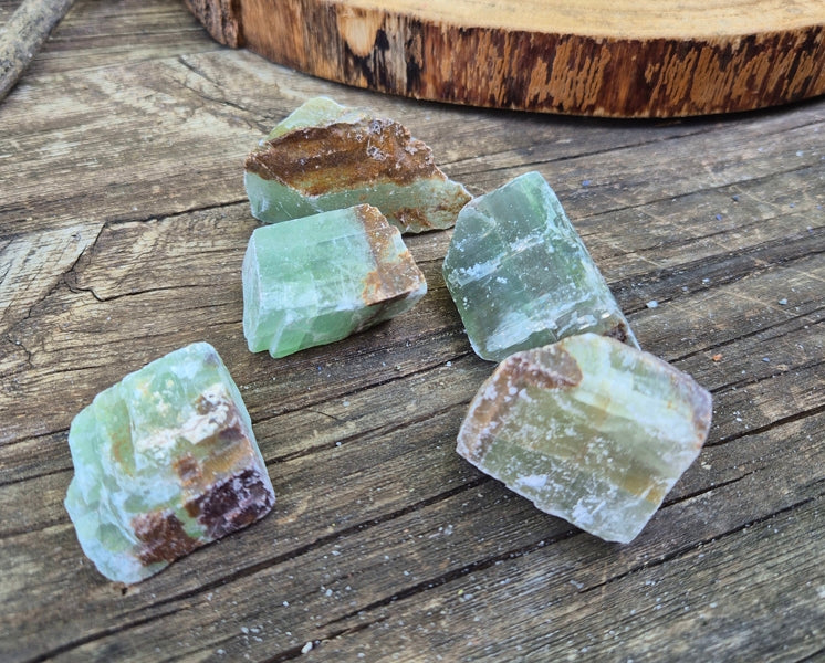 Pierre Brute Calcite Verte du Mexique T.02