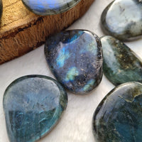 pierre plate labradorite