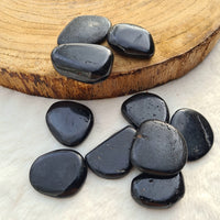 pierre tourmaline noire qualité a