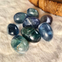 pierre roulée fluorite bleue