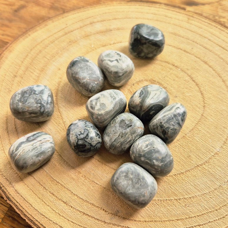 Pierre roulée en jaspe cartographié – pierre d’ancrage, de sagesse et de stabilité intérieure