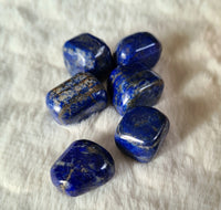 boutique de mineraux pierre roulée lapis lazuli