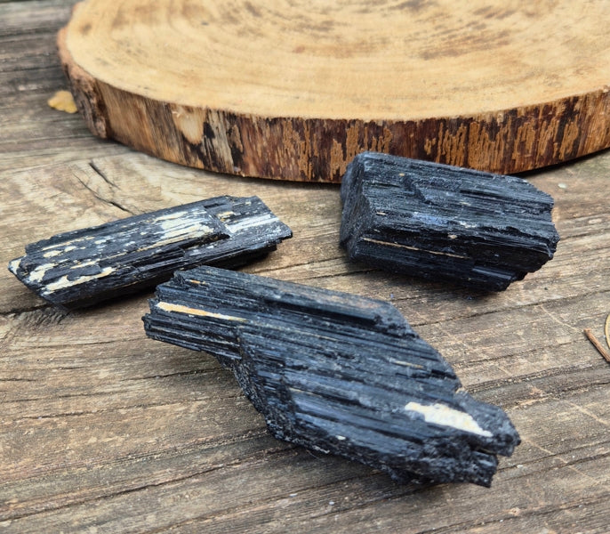 Tourmaline Noire Brute Cristalisée Qualité A