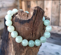 Bracelet en jade vert perles de 10mm