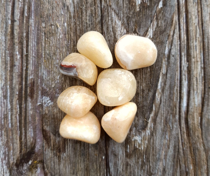 Pierre roulée calcite orange qualité AB