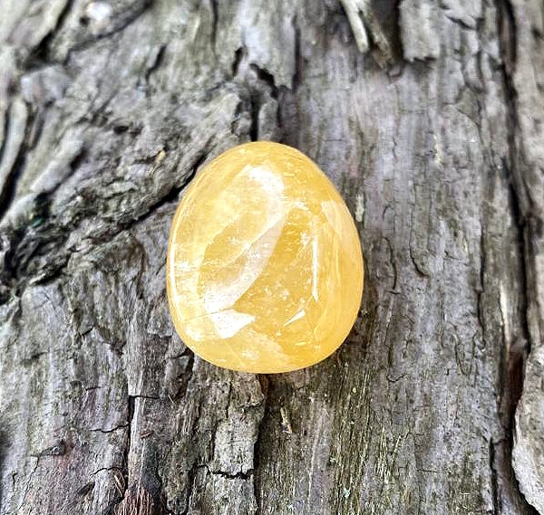 Pierre roulée calcite orange qualité AB