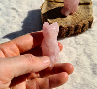 figurine chat en quartz rose 